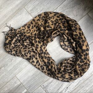 Cheetah Printed Cotton Scarf